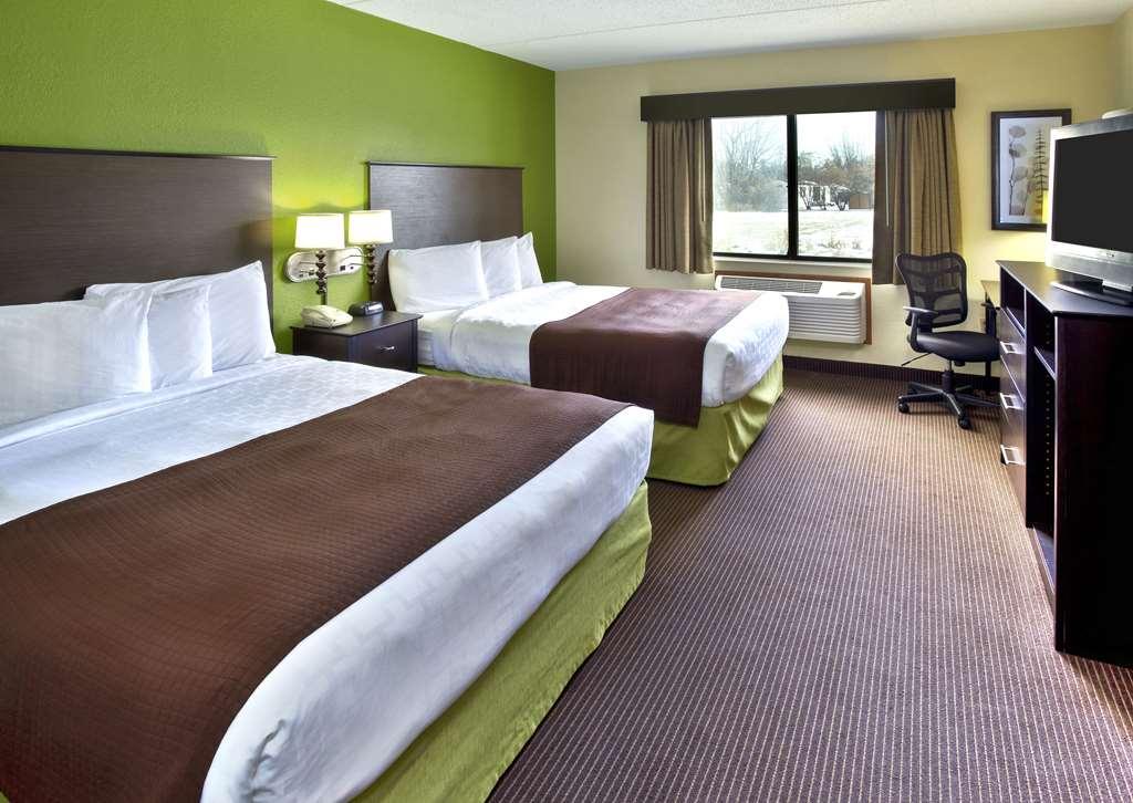 Quality Inn Ошкош Номер фото